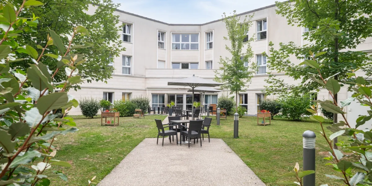 2025-KORIAN-CHATEAU%252520DE%252520LA%252520COULDRE-78-MONTIGNY%252520LE%252520BRETONNEUX_08