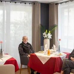 JA_4_EHPAD_Korian_Au_Fil_du_Temps_Meaux_restaurant